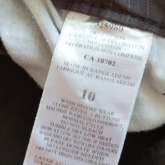 6/$20 Levi's boys' short (sz 10) - Picture 4 of 5